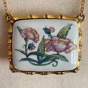 Vintage Max Factor Perfume Pendant Floral Porcelain Gold Tone Bamboo unused